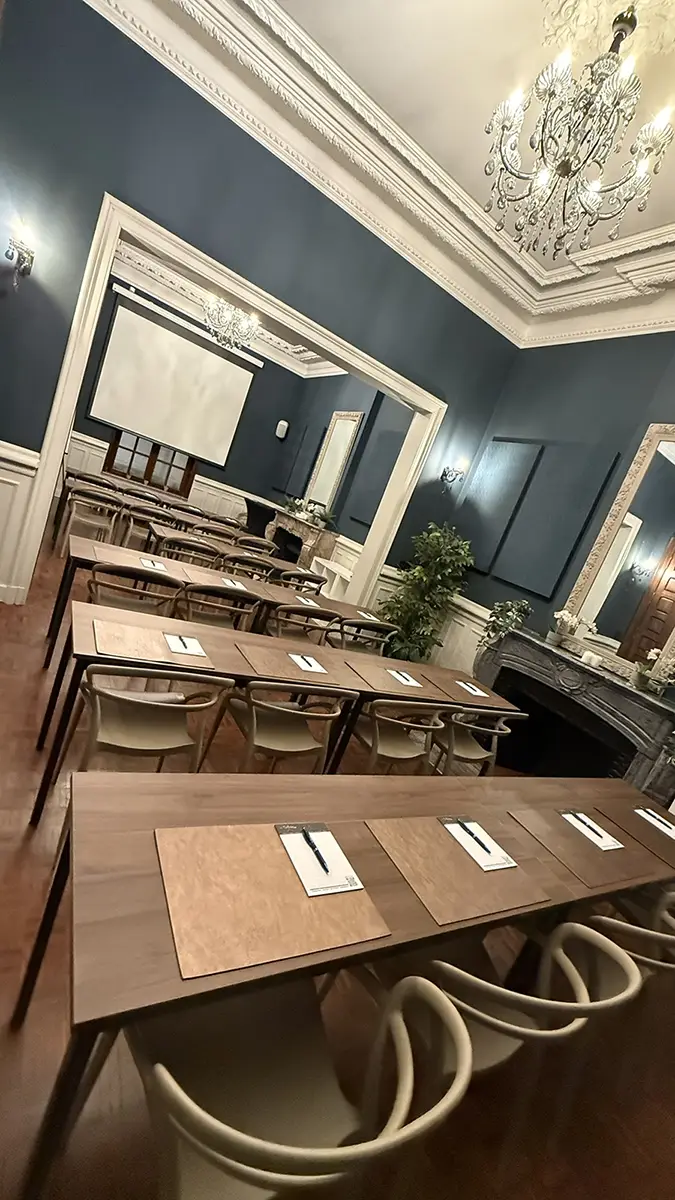 Espace de réunion dans le Grand Salon